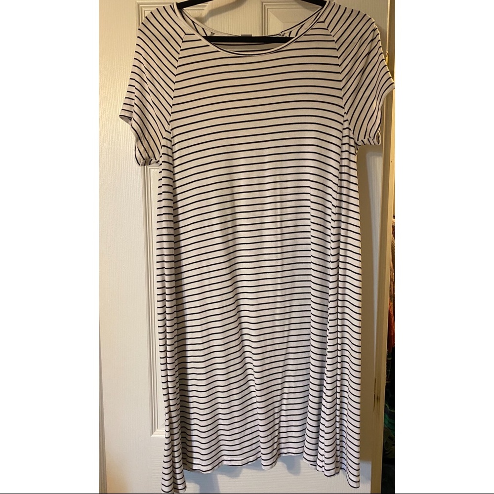 Old Navy dress